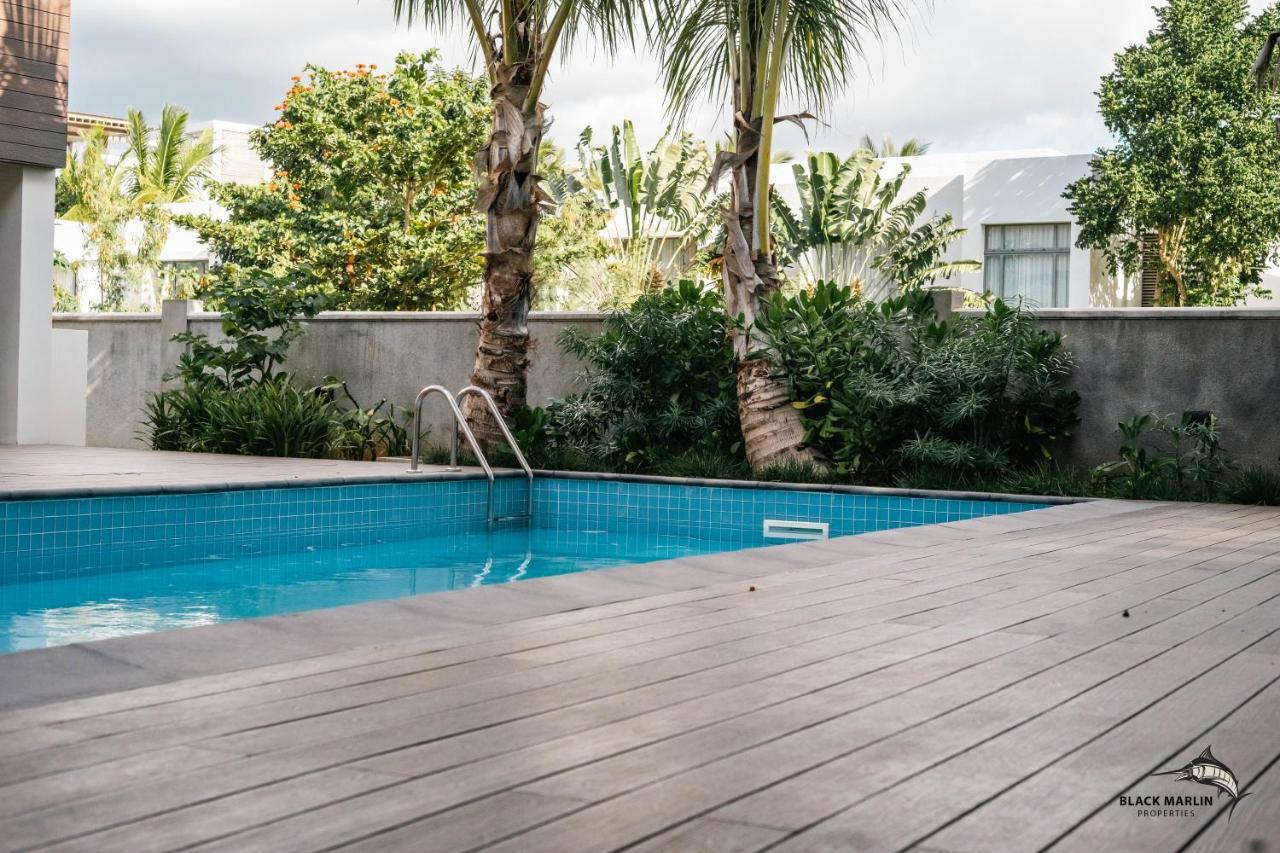 Black Marlin Apartments Pereybere Beach Buitenkant foto